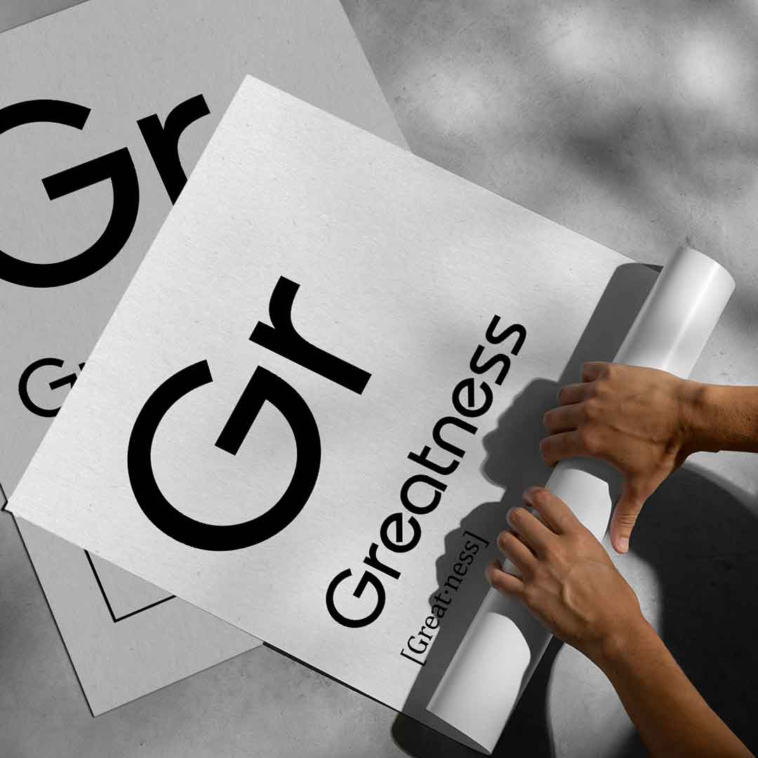 DOTCOMCANVAS® Greatness (Gr) Poster Version Weiß – aufgerollt