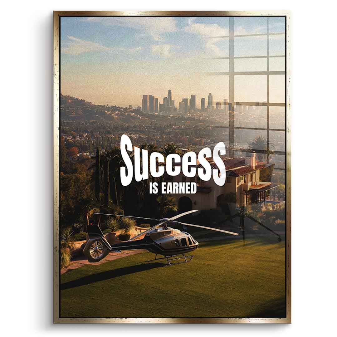 DOTCOMCANVAS Success is Earned Acrylglasbild im Schweberahmen Gold Hochformat