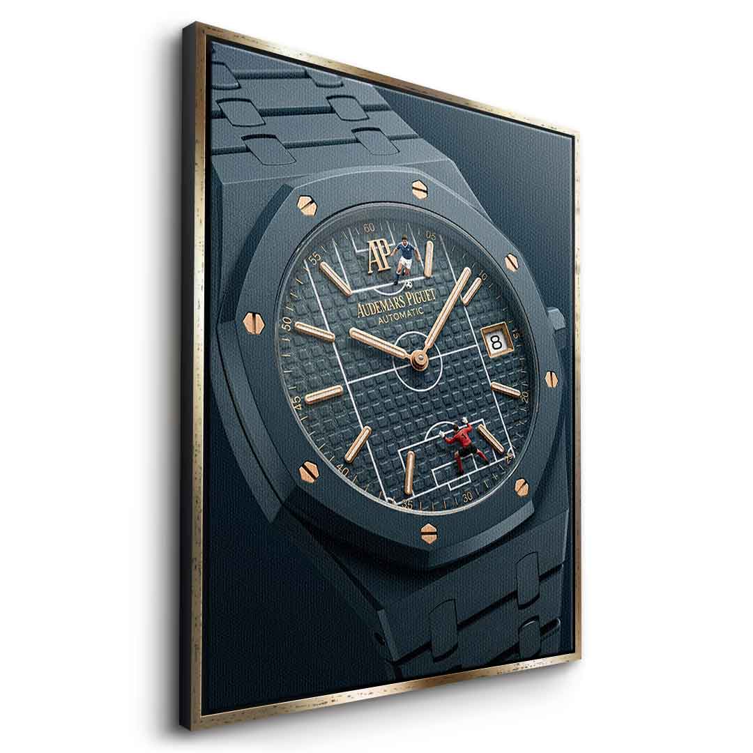 Luxury Timepiece – Football Leinwandbild Seitenansicht Gold