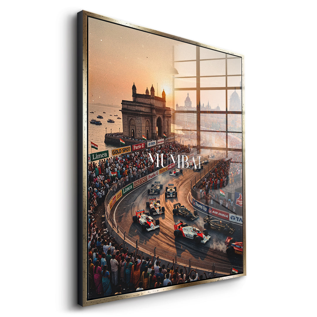 Mumbai F1 Acrylglas Seitenansicht Goldener Rahmen