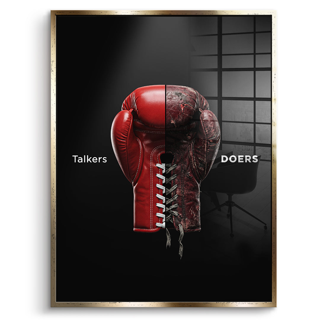 DOTCOMCANVAS Acrylglasbild Talkers Vs Doers Boxing im goldenen Premium-Rahmen