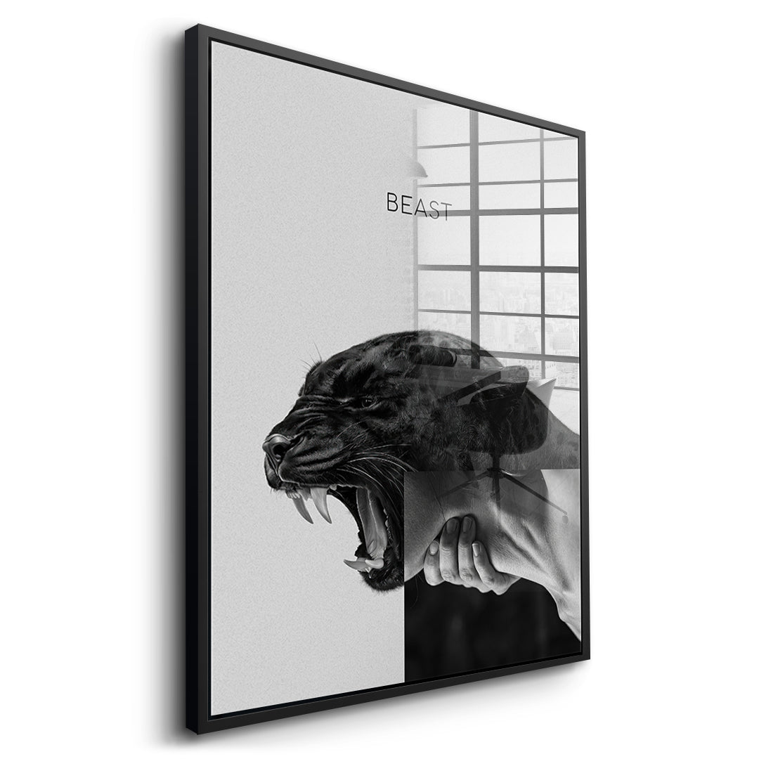 Seitenansicht des Acrylglasbilds Beast Grey im schwarzen Rahmen