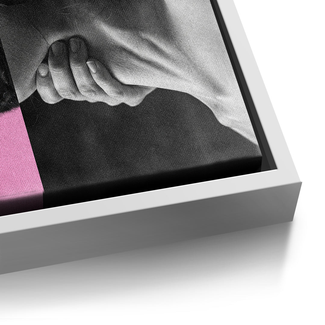 Detailaufnahme der Leinwandstruktur, Beast Pink im weißen Rahmen