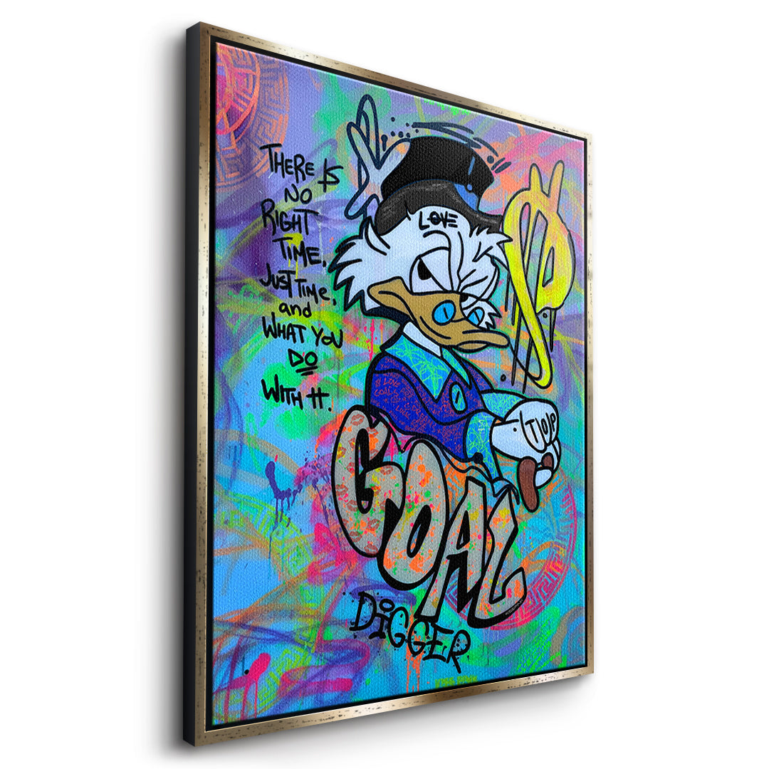 Seitenansicht des Leinwandbilds Goal Digger Duck im goldenen Rahmen