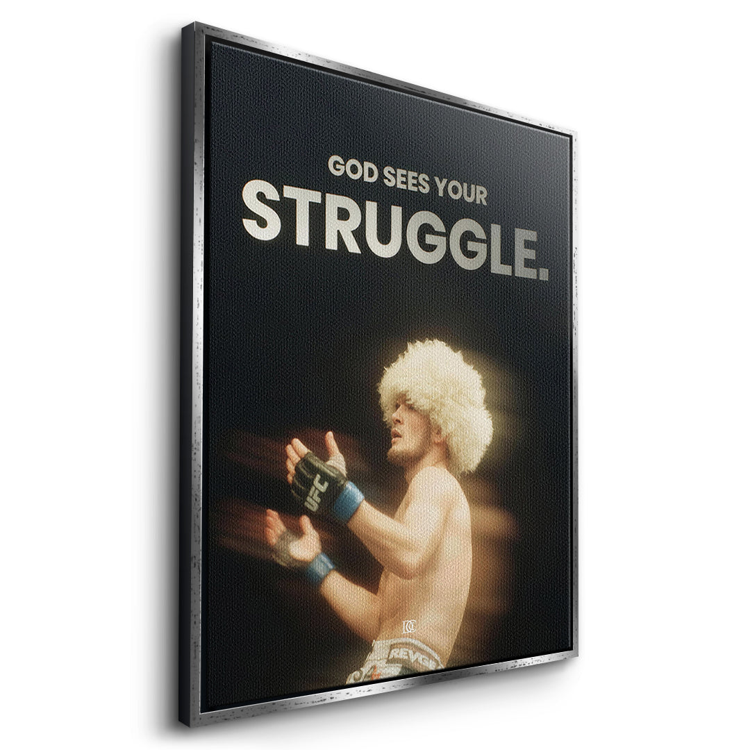 Seitenansicht des Leinwandbilds God Sees Your Struggle im silbernen Rahmen