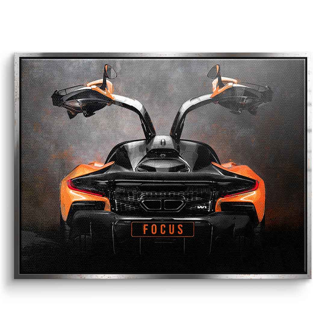McLaren z tyłu