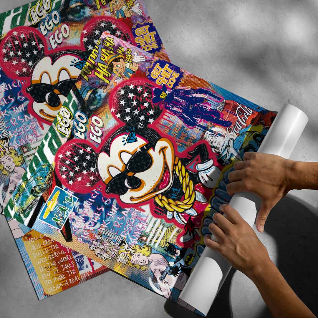 Mickey Gold Chain Poster