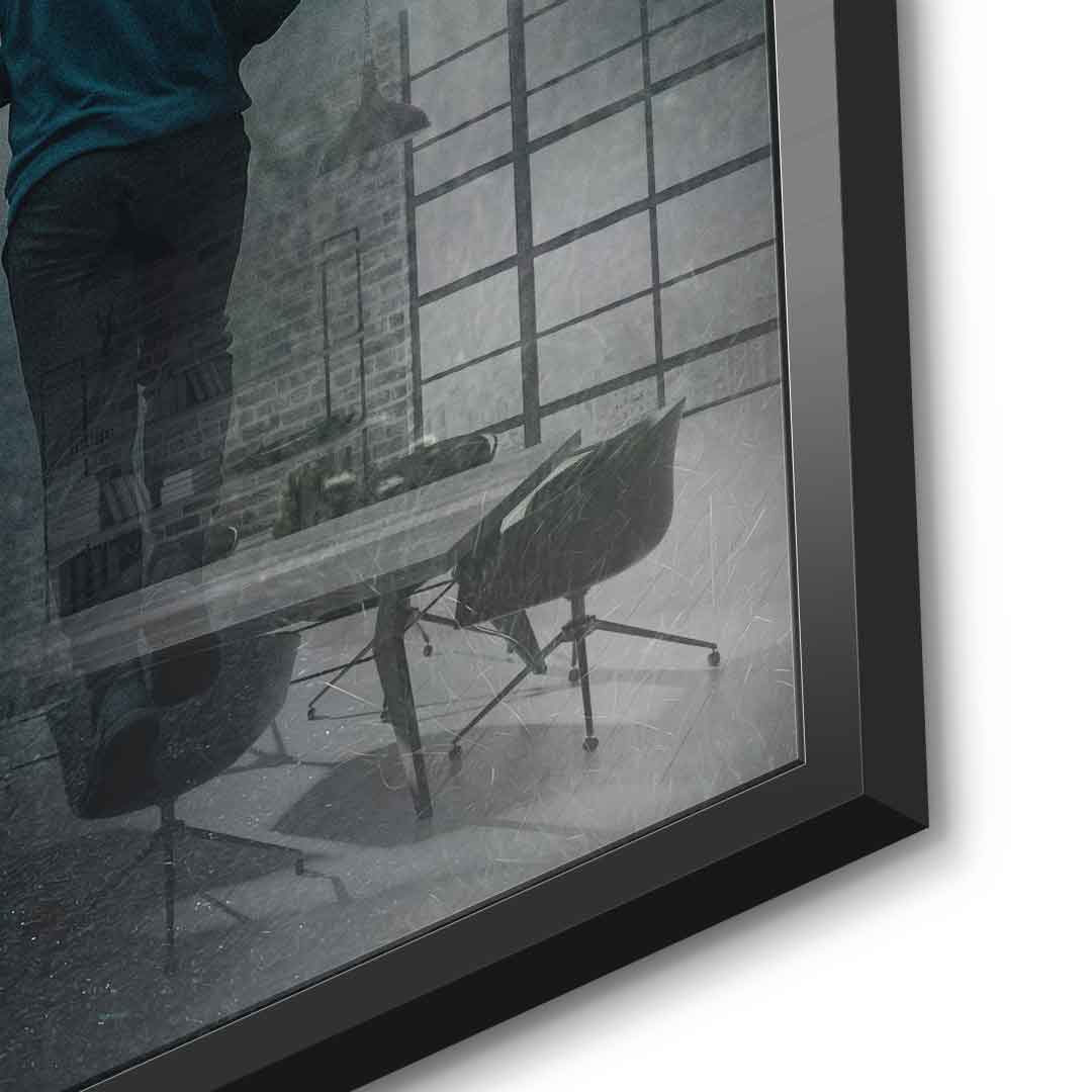 Detailansicht Acrylglasbild Hustle & Excuses mit schwarzem Rahmen